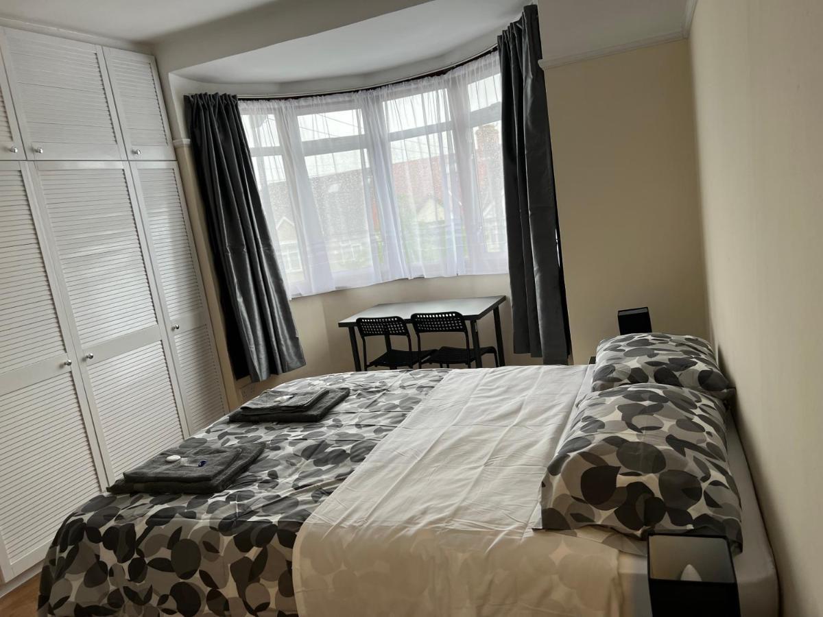 North West Lodge Guest House 伦敦 外观 照片